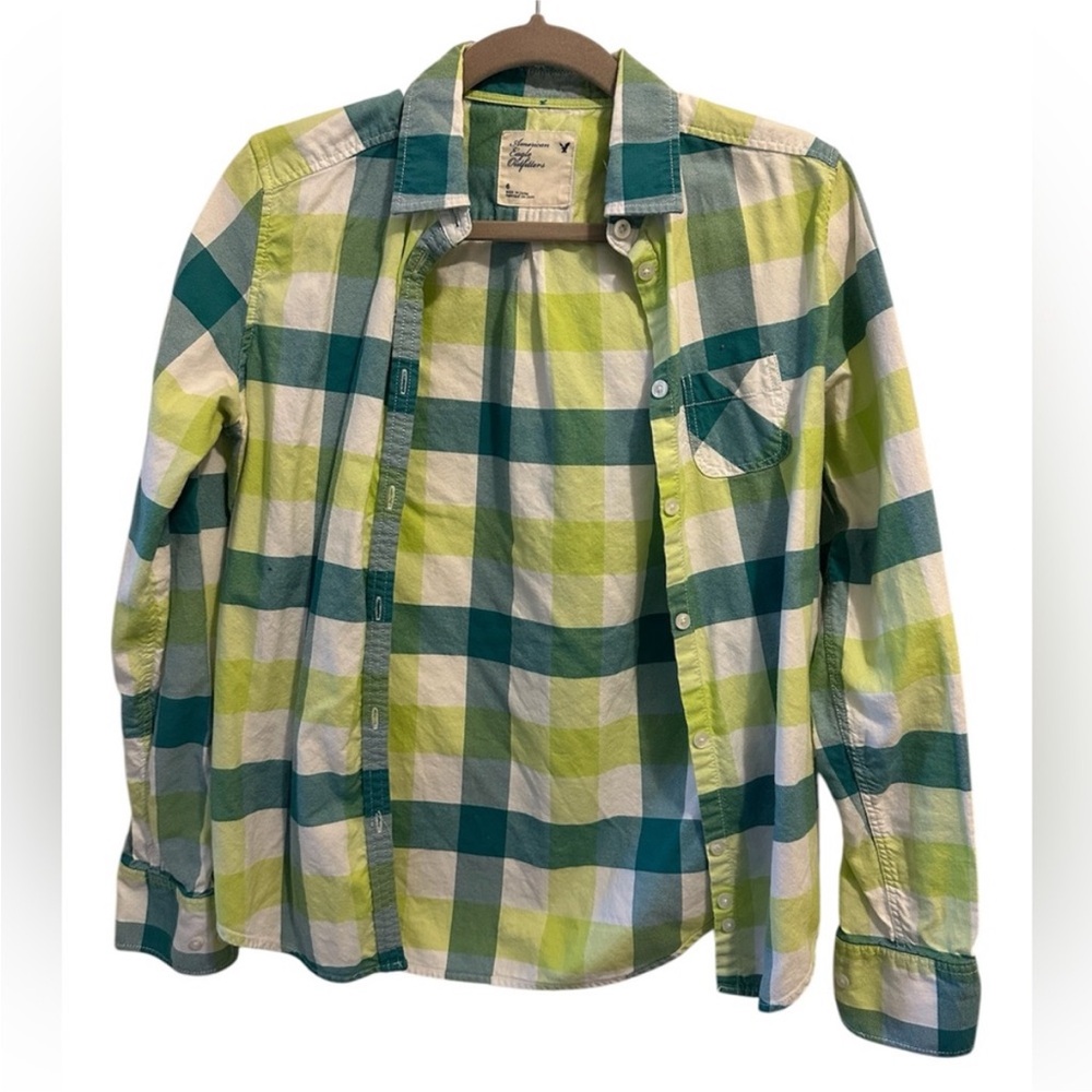 American Eagle Women’s Green Plaid Shirt